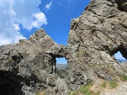 47 Finestre nella roccia per osservazione del nemico